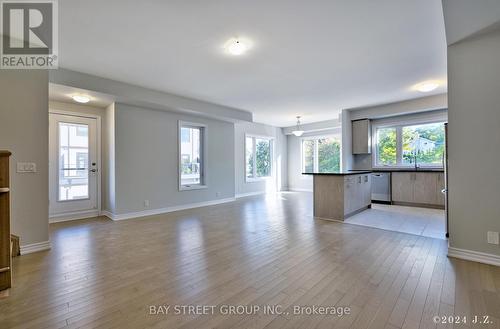 86 Herman Gilroy Lane N, Markham, ON - Indoor Photo Showing Living Room