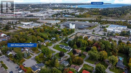 221 Phillips Street, Barrie, ON - Outdoor With View