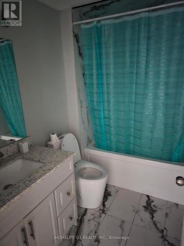 59 - 105 Hansen Road, Brampton, ON - Indoor Photo Showing Bathroom