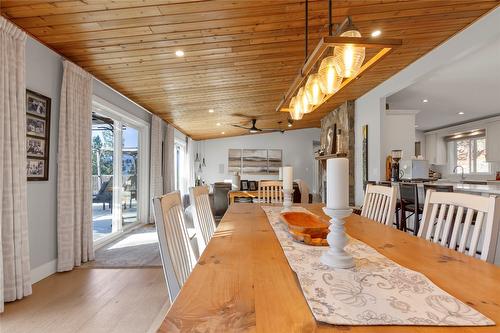 13824 Moberly Road, Lake Country, BC - Indoor Photo Showing Dining Room