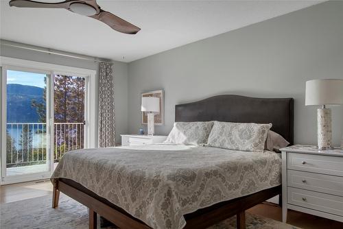 13824 Moberly Road, Lake Country, BC - Indoor Photo Showing Bedroom