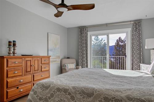 13824 Moberly Road, Lake Country, BC - Indoor Photo Showing Bedroom