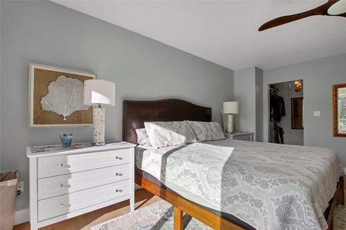 13824 Moberly Road, Lake Country, BC - Indoor Photo Showing Bedroom