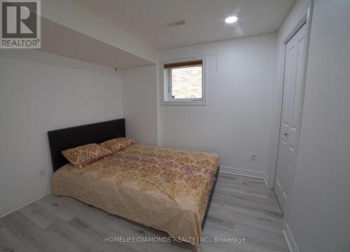 Bsmt - 584 Pinery Trail, Waterloo, ON - Indoor Photo Showing Bedroom