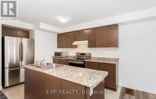 53 - 620 Linden Drive, Cambridge, ON - Indoor Photo Showing Kitchen With Double Sink