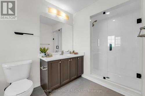 230 Maclachlan Avenue, Haldimand, ON - Indoor Photo Showing Bathroom