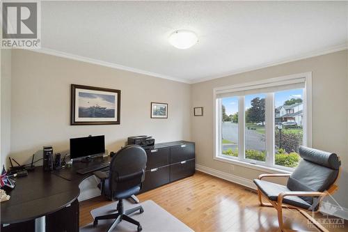 8 Spindle Way, Stittsville, ON - Indoor Photo Showing Office