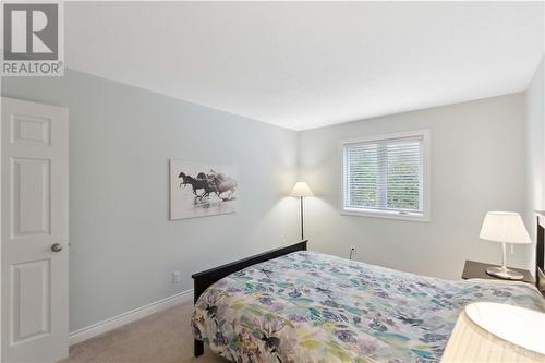 8 Spindle Way, Stittsville, ON - Indoor Photo Showing Bedroom