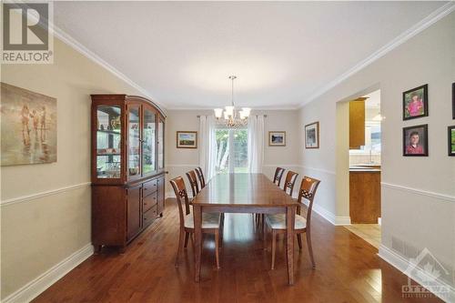 8 Spindle Way, Stittsville, ON - Indoor Photo Showing Dining Room