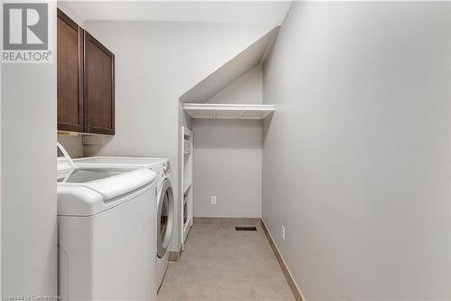 806 Westmount Road W, Kitchener, ON - Indoor Photo Showing Laundry Room