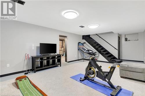 806 Westmount Road W, Kitchener, ON - Indoor Photo Showing Gym Room