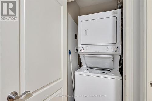 304 - 869 Clonsilla Avenue, Peterborough (Monaghan), ON - Indoor Photo Showing Laundry Room