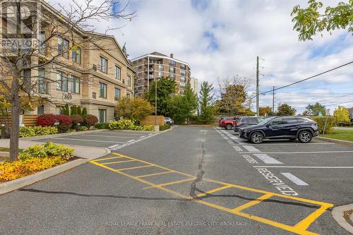 304 - 869 Clonsilla Avenue, Peterborough (Monaghan), ON - Outdoor With Facade