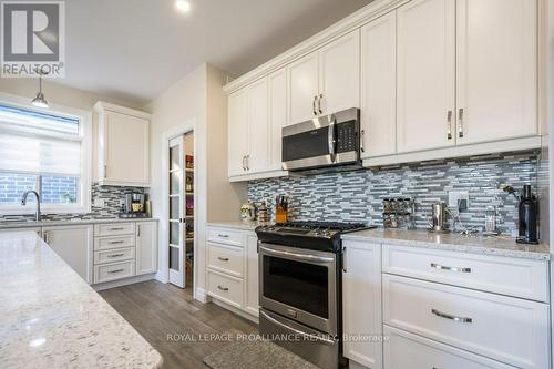 54 Stonecrest Boulevard, Quinte West, ON - Indoor Photo Showing Kitchen With Upgraded Kitchen