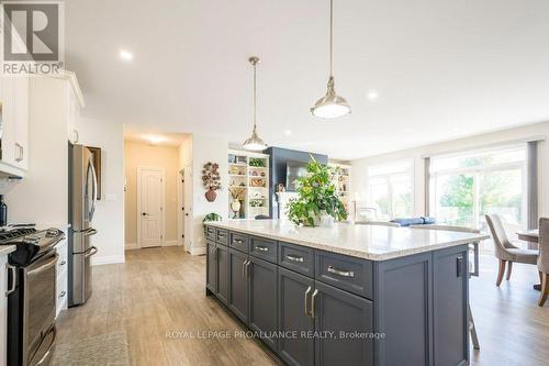 54 Stonecrest Boulevard, Quinte West, ON - Indoor Photo Showing Kitchen With Upgraded Kitchen