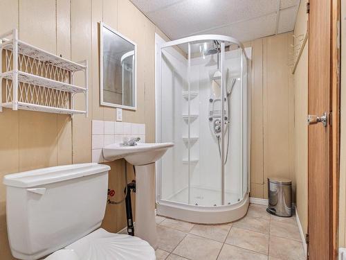 Salle de bains - 100 Rue Georges, Shefford, QC - Indoor Photo Showing Bathroom