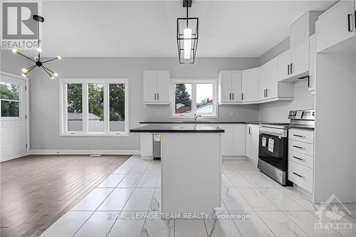 59 Chateauguay Street, Russell, ON - Indoor Photo Showing Kitchen