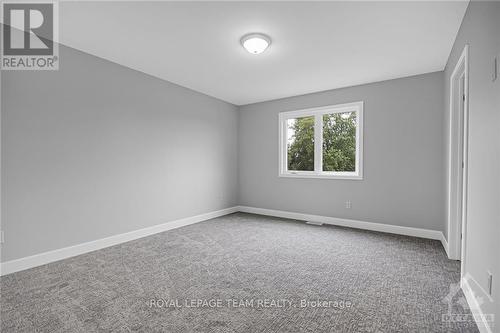 59 Chateauguay Street, Russell, ON - Indoor Photo Showing Other Room