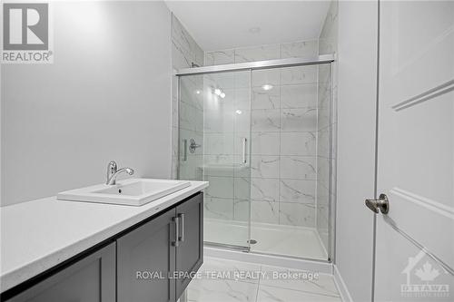 59 Chateauguay Street, Russell, ON - Indoor Photo Showing Bathroom