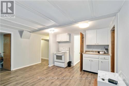 1112 Fifth Street E, Cornwall, ON - Indoor Photo Showing Kitchen