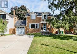 17 CUMBERLAND DRIVE  Mississauga, ON L5G 3M7