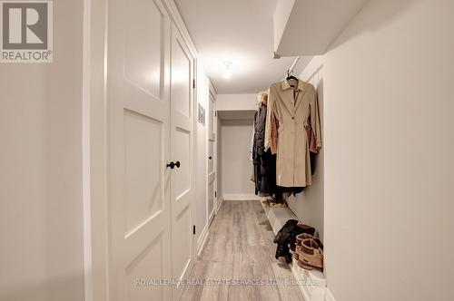 17 Cumberland Drive, Mississauga, ON - Indoor Photo Showing Other Room