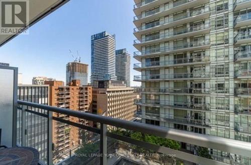 1206 - 89 Dunfield Avenue, Toronto, ON - Outdoor With Balcony