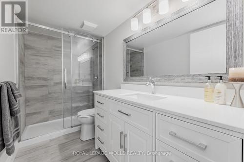 306 - 3227 King Street E, Kitchener, ON - Indoor Photo Showing Bathroom