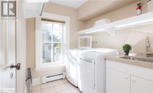 186 Third Street, Collingwood, ON - Indoor Photo Showing Laundry Room