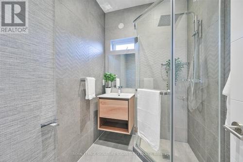 61 Presley Avenue, Toronto, ON - Indoor Photo Showing Bathroom