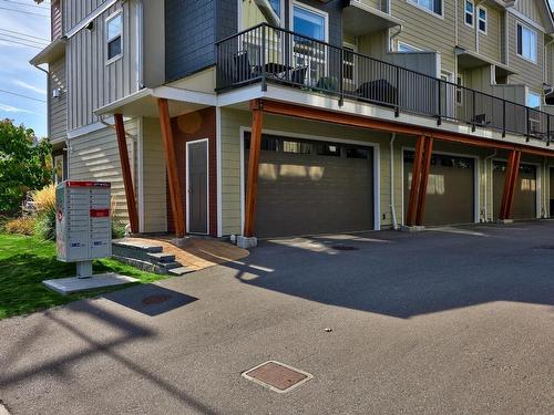 104-370 9Th Ave, Kamloops, BC - Outdoor