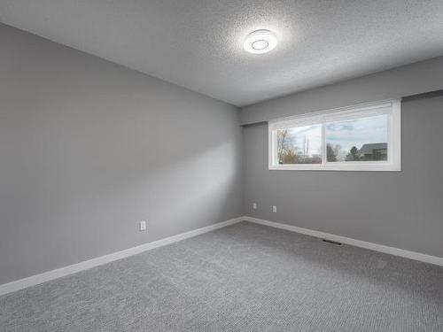 570 Collingwood Drive, Kamloops, BC - Indoor Photo Showing Other Room