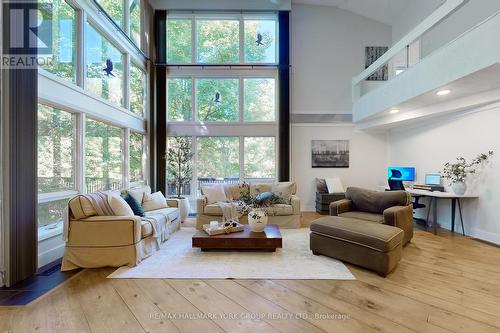 2663 Concession 3 Road, Adjala-Tosorontio, ON - Indoor Photo Showing Living Room