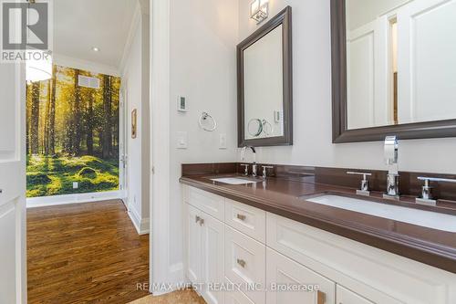 48 Nipigon Avenue, Toronto, ON - Indoor Photo Showing Bathroom