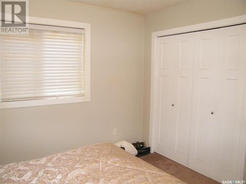 431 Centre Street, Middle Lake, SK - Indoor Photo Showing Bedroom