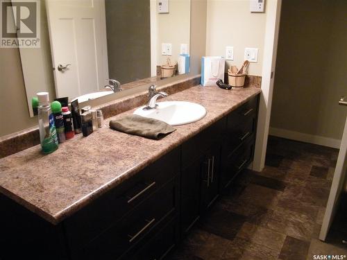 431 Centre Street, Middle Lake, SK - Indoor Photo Showing Bathroom