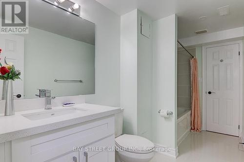 39 Calderbridge Crescent, Markham, ON - Indoor Photo Showing Bathroom