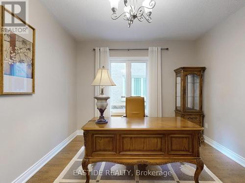 27 Brimwood Crescent, Richmond Hill, ON - Indoor