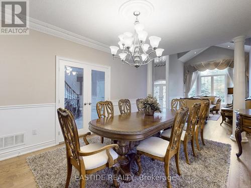 27 Brimwood Crescent, Richmond Hill, ON - Indoor Photo Showing Dining Room