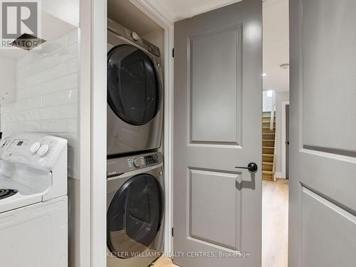 192 White Pines Drive, Burlington, ON - Indoor Photo Showing Laundry Room