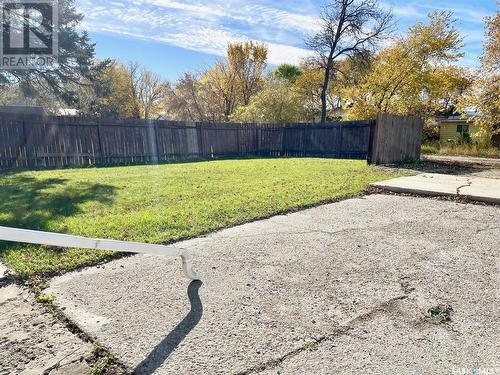 100 Betts Avenue, Yorkton, SK - Outdoor