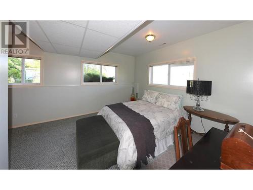 2335 Scenic Road, Kelowna, BC - Indoor Photo Showing Bedroom