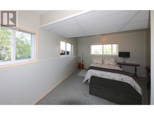 2335 Scenic Road, Kelowna, BC - Indoor Photo Showing Bedroom