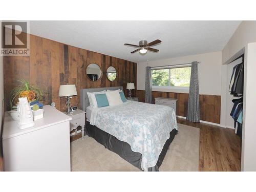 2335 Scenic Road, Kelowna, BC - Indoor Photo Showing Bedroom