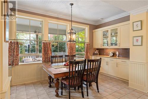 45 Gore Street W, Perth, ON - Indoor Photo Showing Dining Room