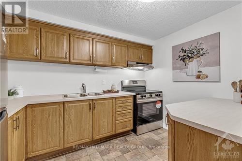 1906 - 158B Mcarthur Avenue, Ottawa, ON - Indoor Photo Showing Kitchen With Double Sink