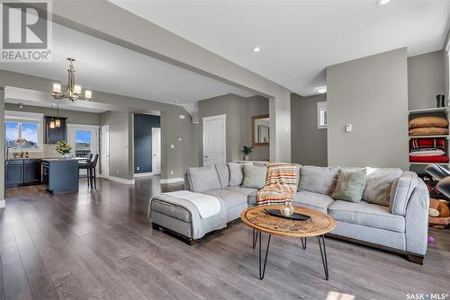 20 425 Langer Place, Warman, SK - Indoor Photo Showing Living Room