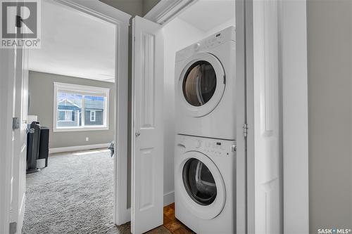 20 425 Langer Place, Warman, SK - Indoor Photo Showing Laundry Room