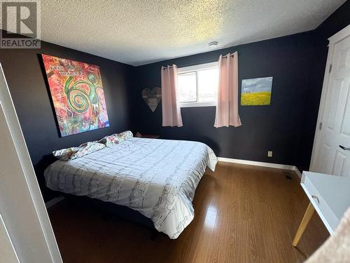 10693 Cottonwood Crescent, Dawson Creek, BC - Indoor Photo Showing Bedroom