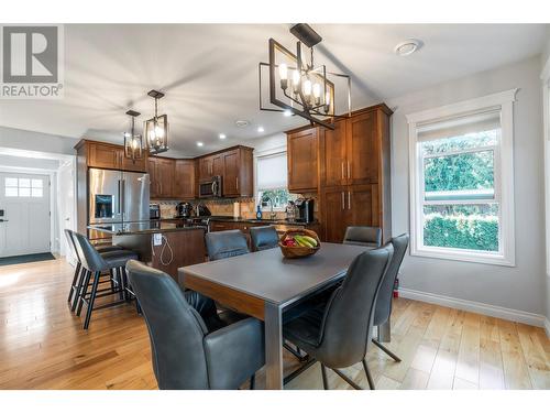 1541 Blind Bay Road Unit# 1, Sorrento, BC - Indoor Photo Showing Dining Room